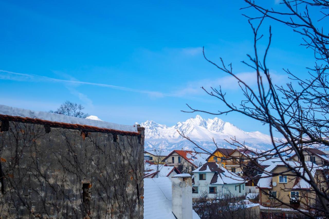 Penzion Familia Hotell Poprad Exteriör bild